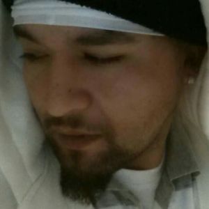 Meet your Posher, Alvaro